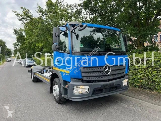Kamion Mercedes 1318 Schaltung/Klima/Euro 6/1218