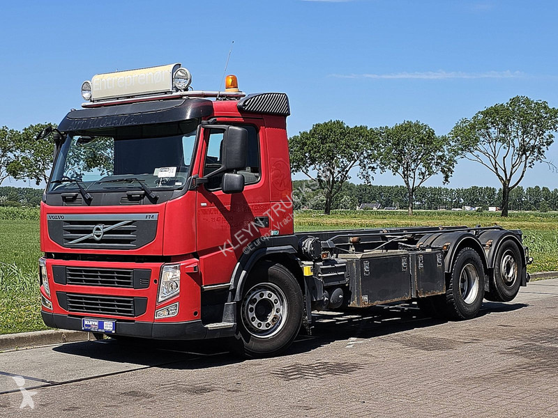Camion Volvo FM 11.330 6X2 MANUAL WB460