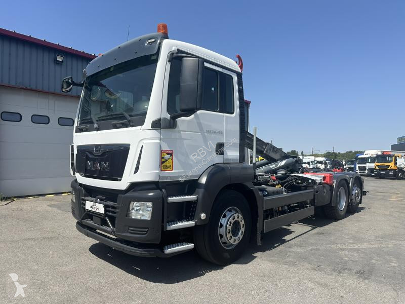 Lastbil MAN 26420 TGS