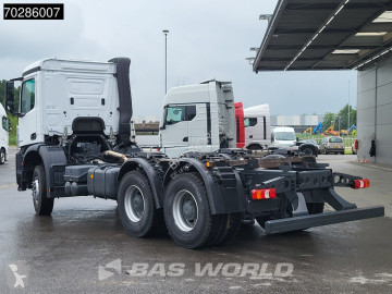 Camion châssis Mercedes