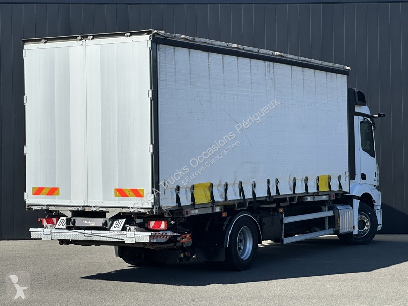 Camion Mercedes 1840 Porteur bâché -...