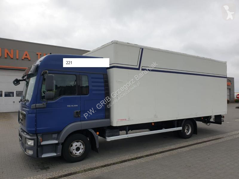 Kamion MAN TGL 8.220 EURO 5 CONTAINER+LIFT