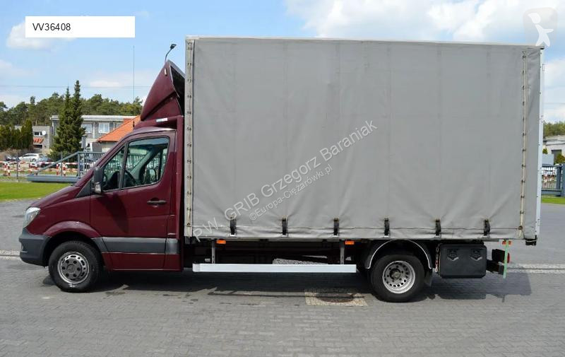 Véhicule utilitaire Mercedes SPRINTER 519...