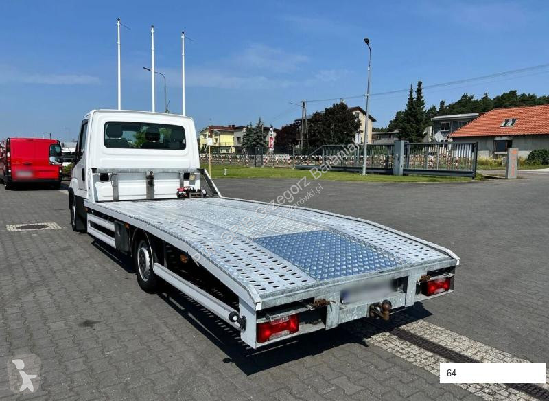 Furgoneta Iveco 35S18 Autotransporter New Model...