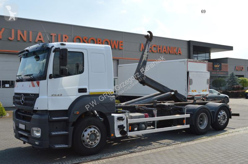 Kamion Mercedes AXOR 2543 HOOK JANCO HS20 14T...