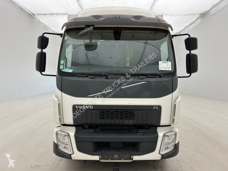 Camion Volvo FL 250