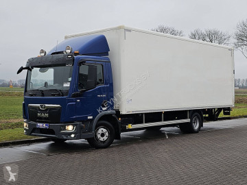Camion fourgon MAN