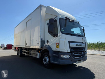Camion fourgon DAF