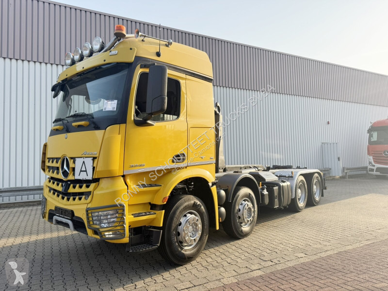 Kamion Mercedes Arocs 3245 LK 8x4/4 Arocs 3245...