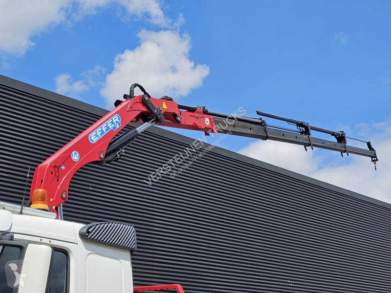 Camion Volvo FM 330 4x2 / EFFER 12.5 t/m CRANE...