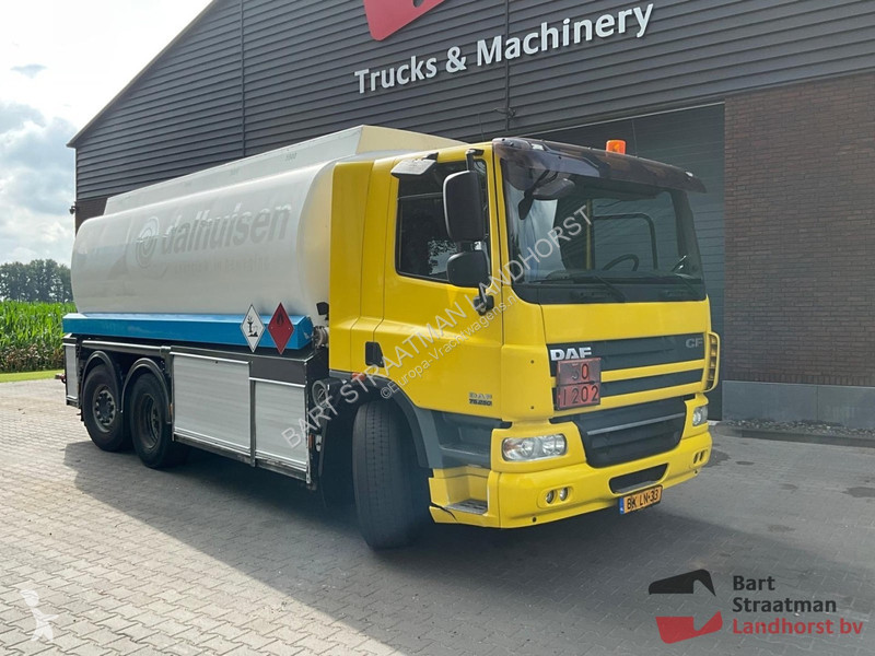 Kamion DAF FAN 75250 6x2 Euro 5 Tanker 22000 L...