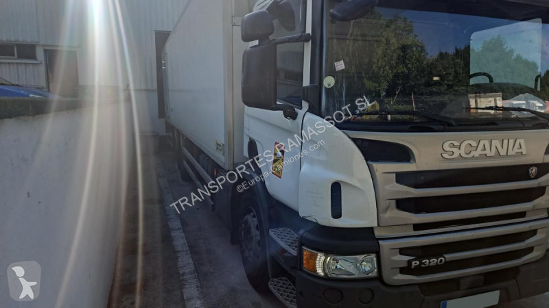 Camión Scania 320