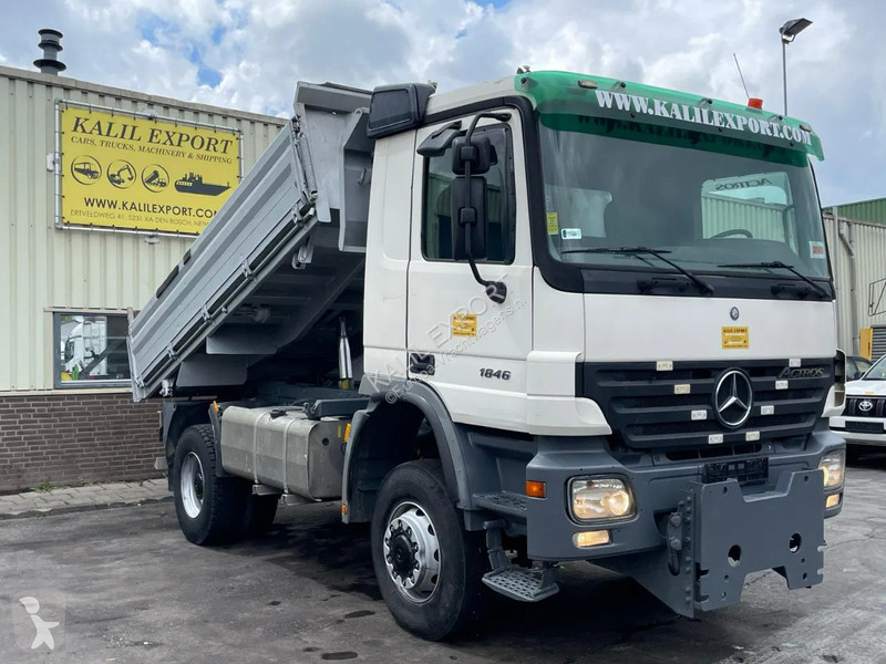 Camion Mercedes 1846 MP2 Kipper 4x4 V6 Big...