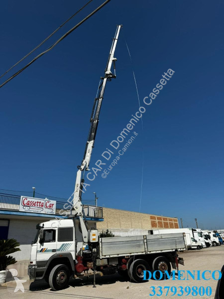 Camião Iveco FIAT 240.36 CON CASSONE FISSO+GRU