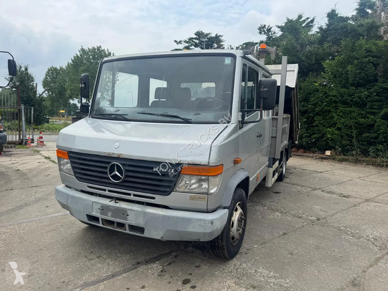 Camião Mercedes VARIO 815 4X2 Dubbel cabine...