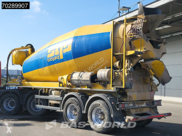 Camion béton toupie / Malaxeur
