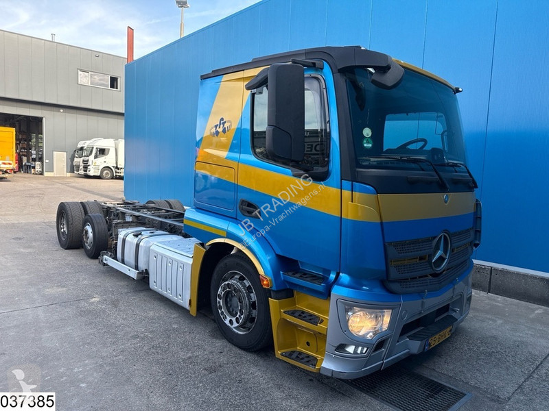 Kamion Mercedes 2443 6x2, EURO 6, PTO, Standairco