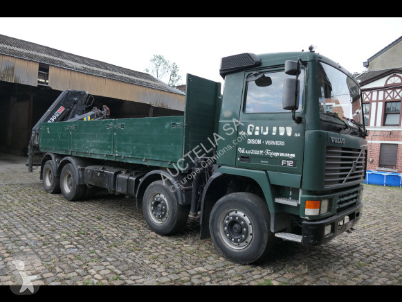 Camion Volvo F12