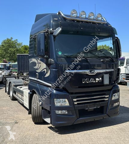 Kamion MAN 26.460 6X2-2 LL