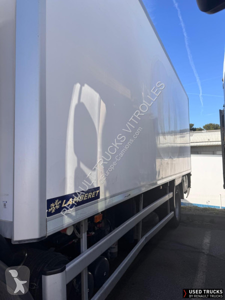 Camion Renault D Wide