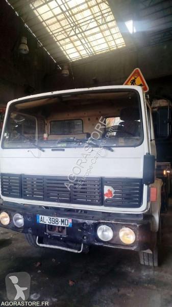 Camião Renault G230