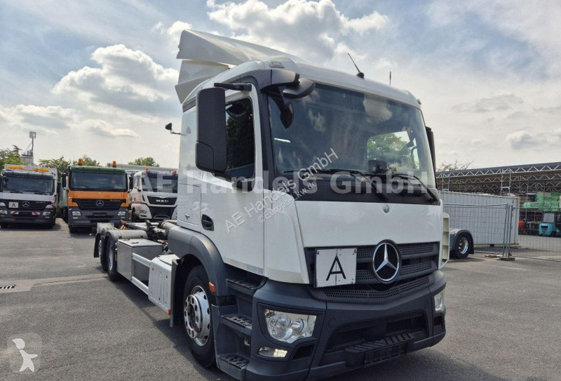 Camion Mercedes 2543