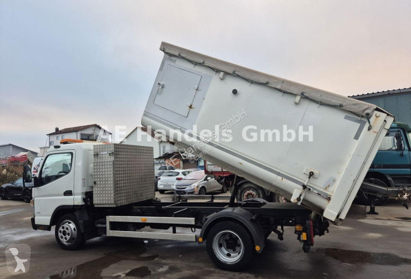 Vrachtwagen Fuso