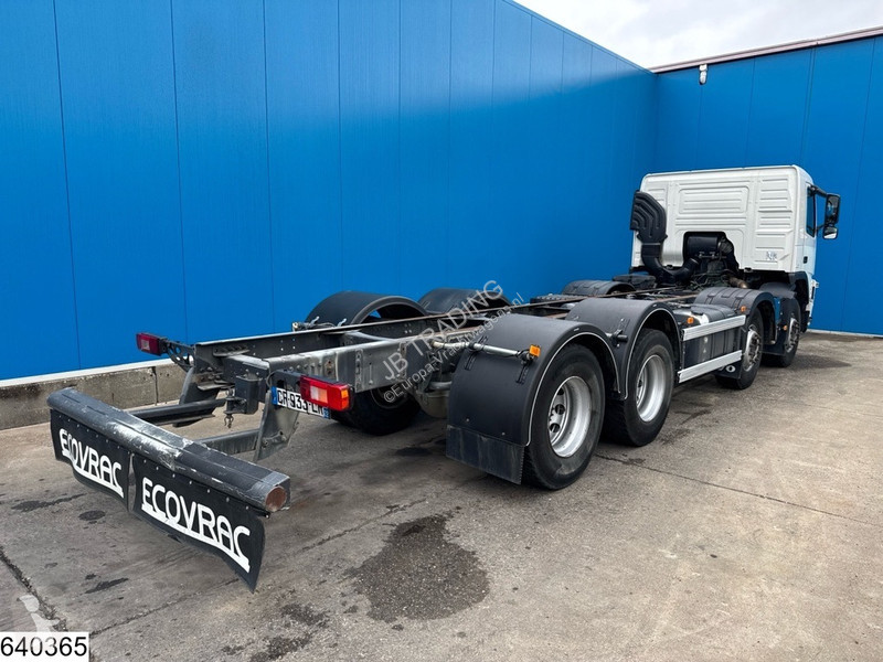 Camión Volvo 8x4, EURO 5, PTO