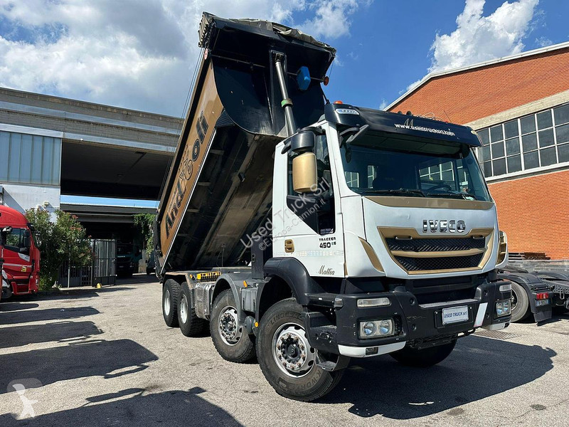 Kamion Iveco TRACKKER 450