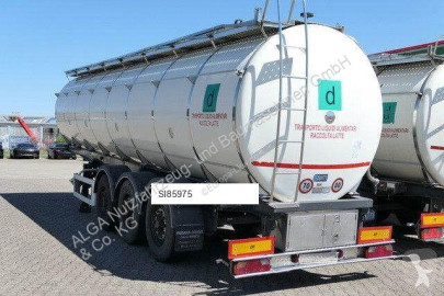 Camion citerne alimentaire Menci