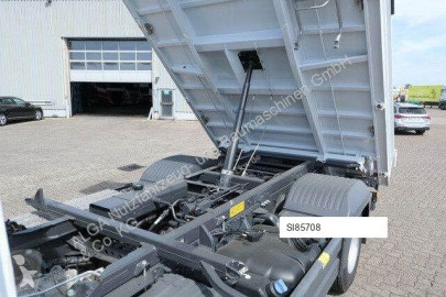 Camion benne Mercedes