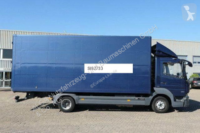 Camion fourgon Mercedes