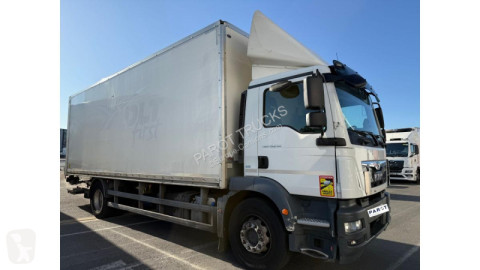 Camion fourgon MAN