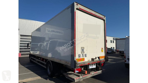 Camion fourgon MAN