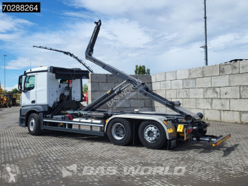 Camion polybenne Mercedes