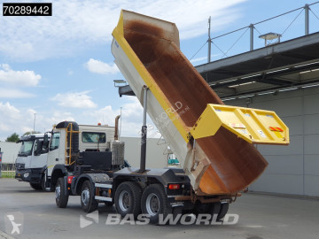 Camion benne Volvo