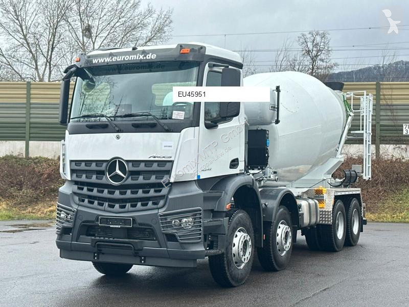 Kamion Mercedes AROCS 5 4242
