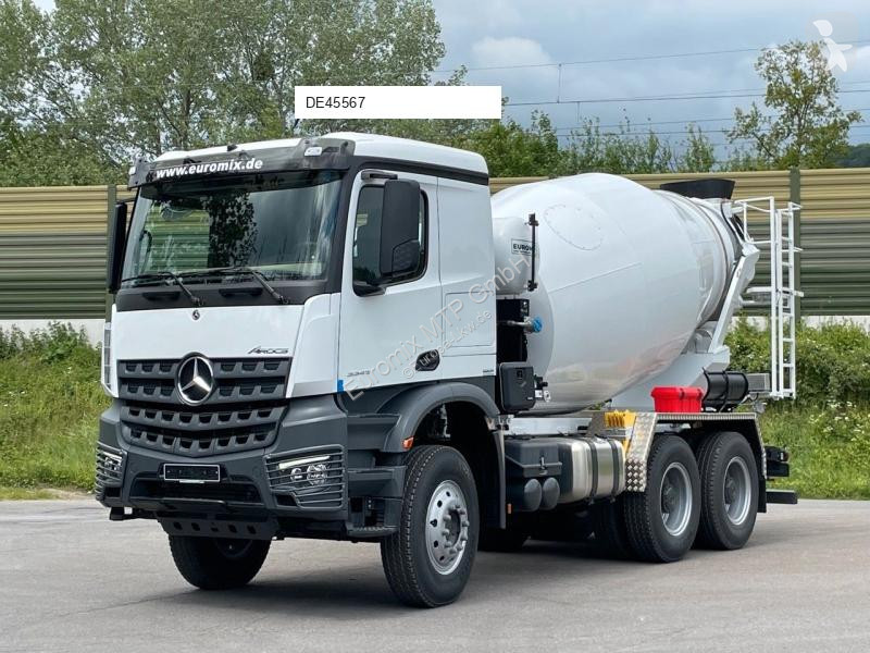 Camión Mercedes 3348 6X4 Arcos 5 EuromixMTP EM 9 R