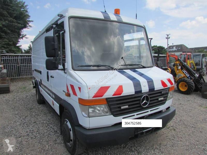 Camión Mercedes 813 D Kastenwagen