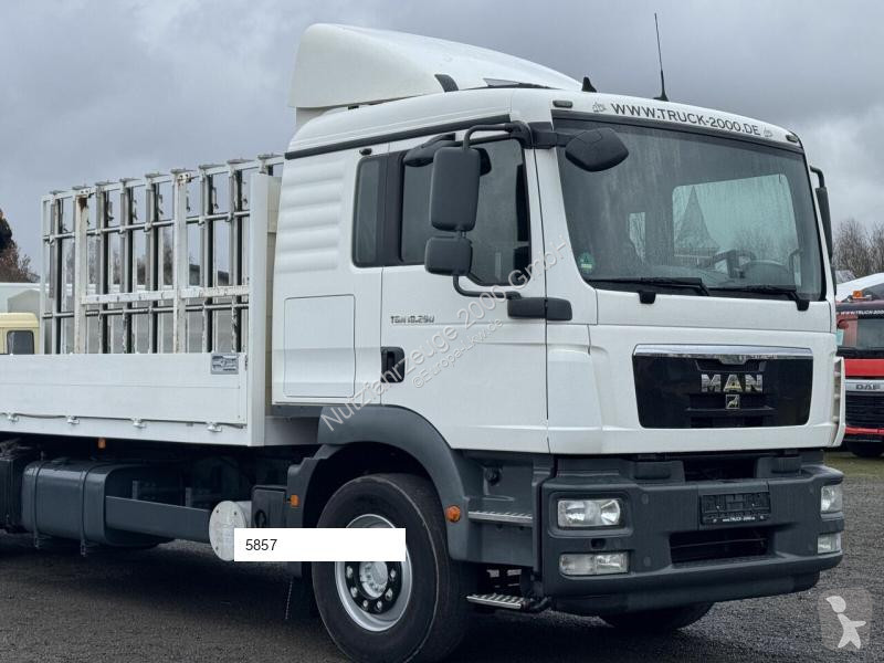 Camion MAN TGM