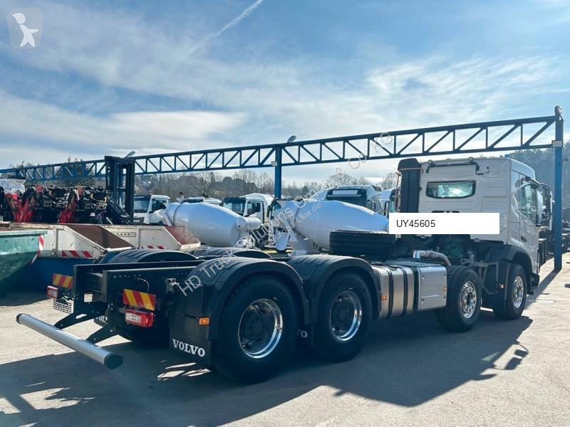 Kamion Volvo FMX 500 8x4
