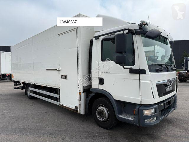 Lastbil MAN TGL 12.220 4x2 Euro 6 Koffer