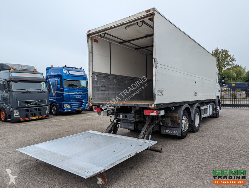 Camion Scania 6x2/4 Highline Euro5 - Closed box...