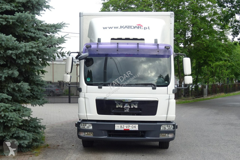 Camion MAN TGL12.220 Euro 5 kontener 19 palet...
