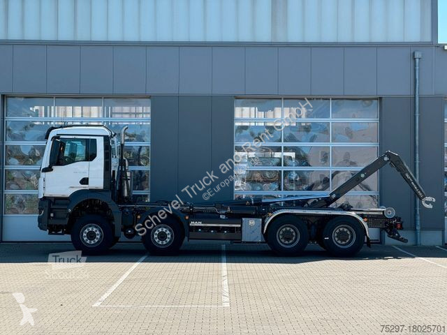 Kamion MAN TGS 35.520 8x4 BL Abrollkipper...