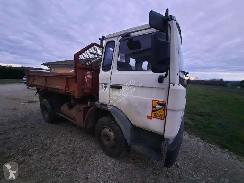 Kamion Renault  4X2