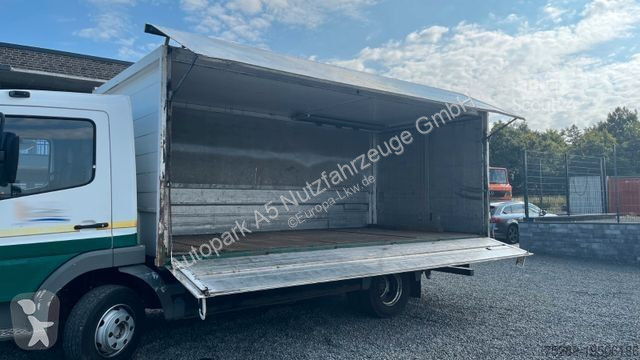 Camion Mercedes 818 Getränke Getränkeaufbau