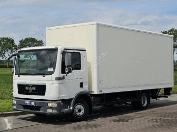 Camion fourgon MAN