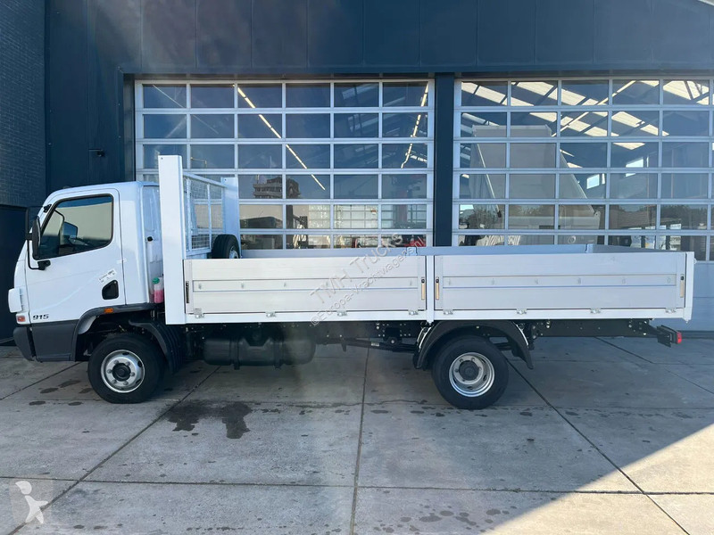 Lastbil Mercedes Accelo 915 4x2 latbed with...