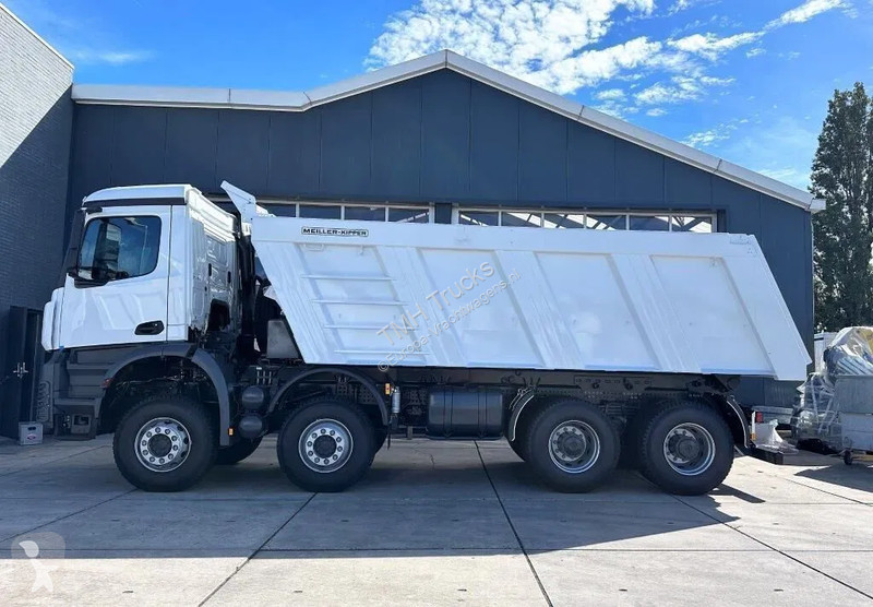 Kamion Mercedes 4140 K 8x4 Meiller Tipper